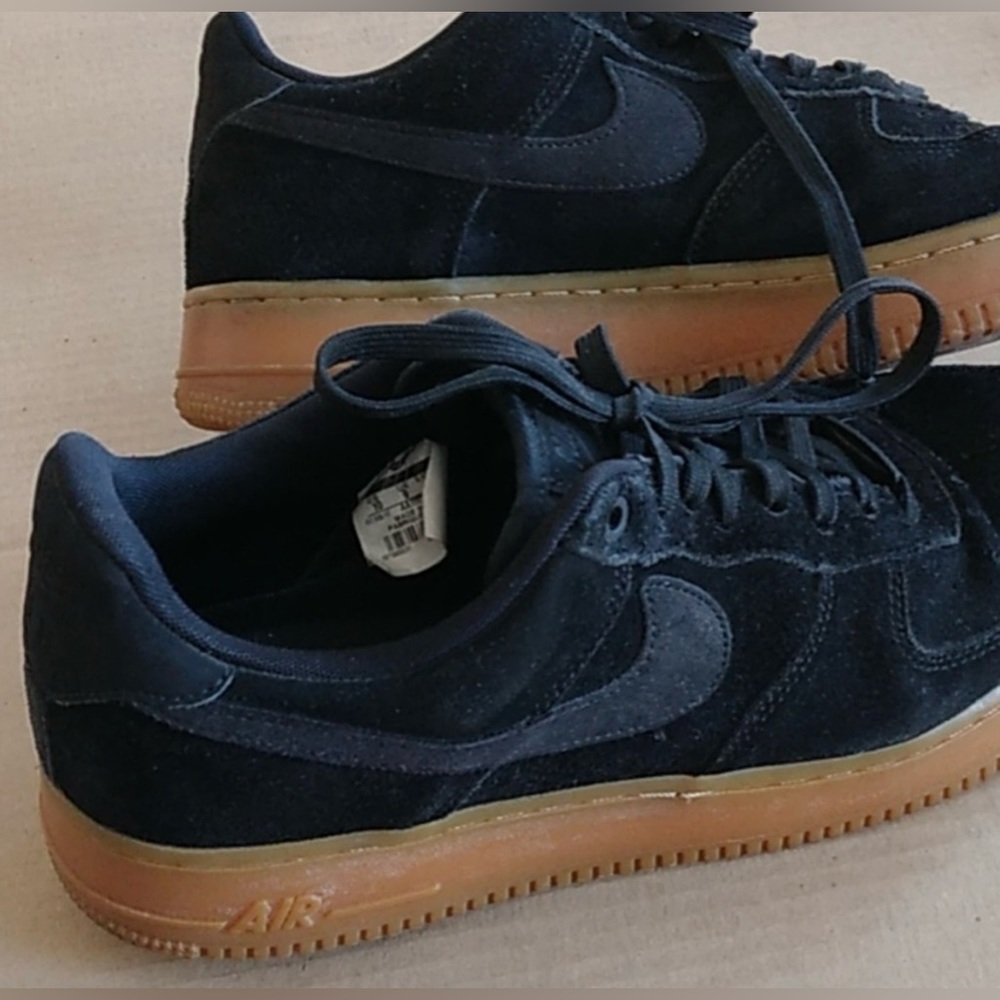 Nike AirForce 1 07